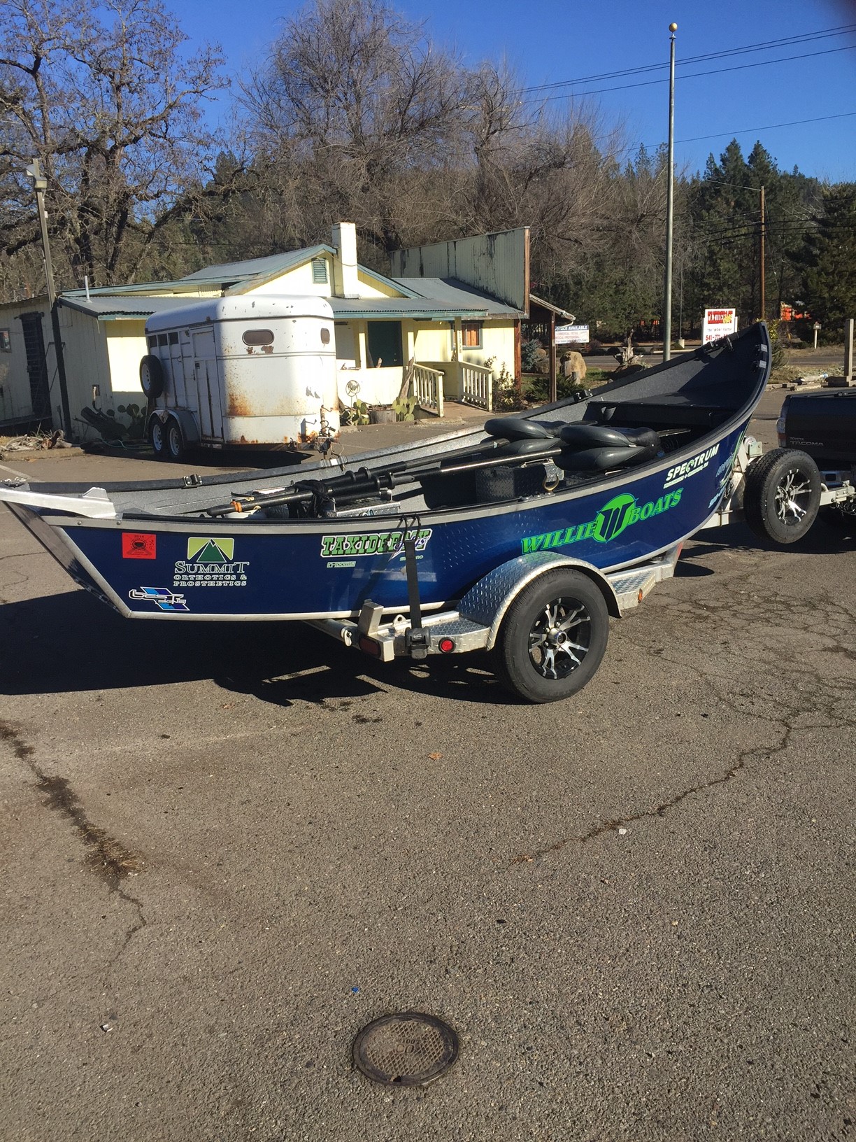 IMG_5578 Willie Boats