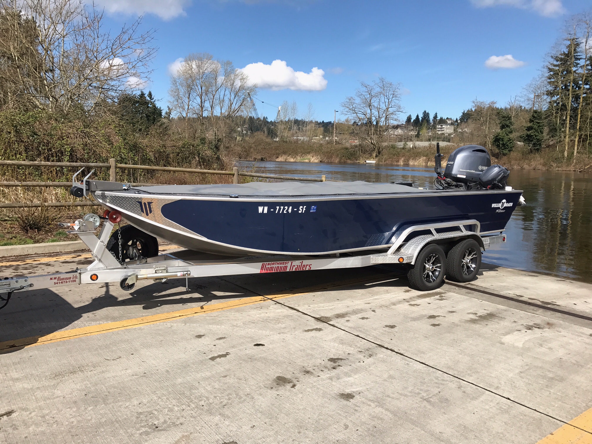 Pre-Owned Boats for Sale - Willie Boats