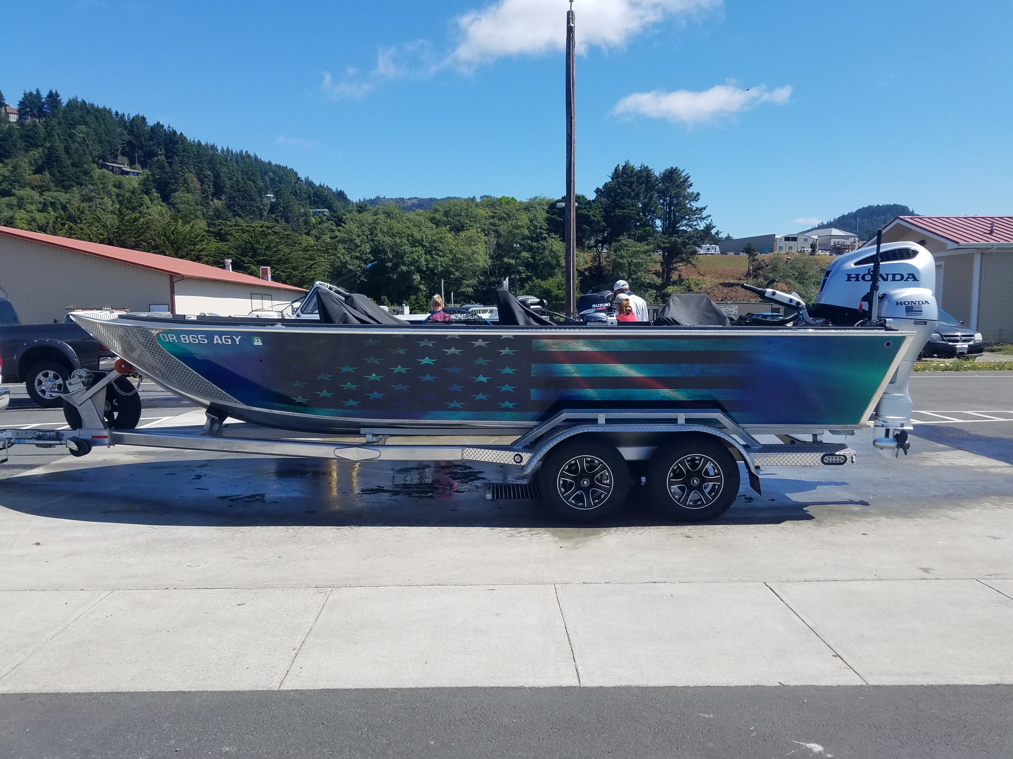 TA1 (2) Willie Boats