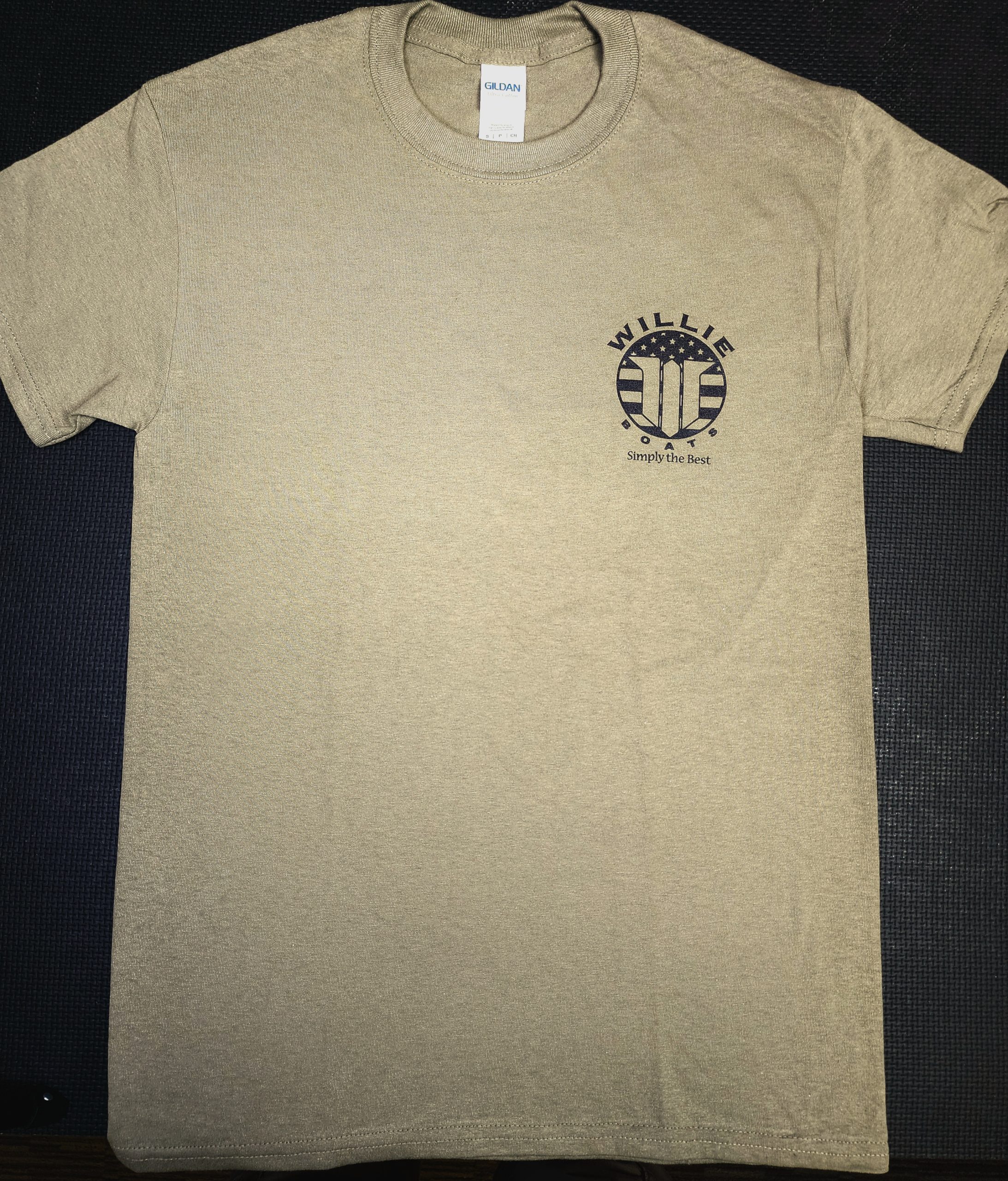 Willie Boats T-Shirt Coyote Brown & Black Flag Logo - Willie Boats