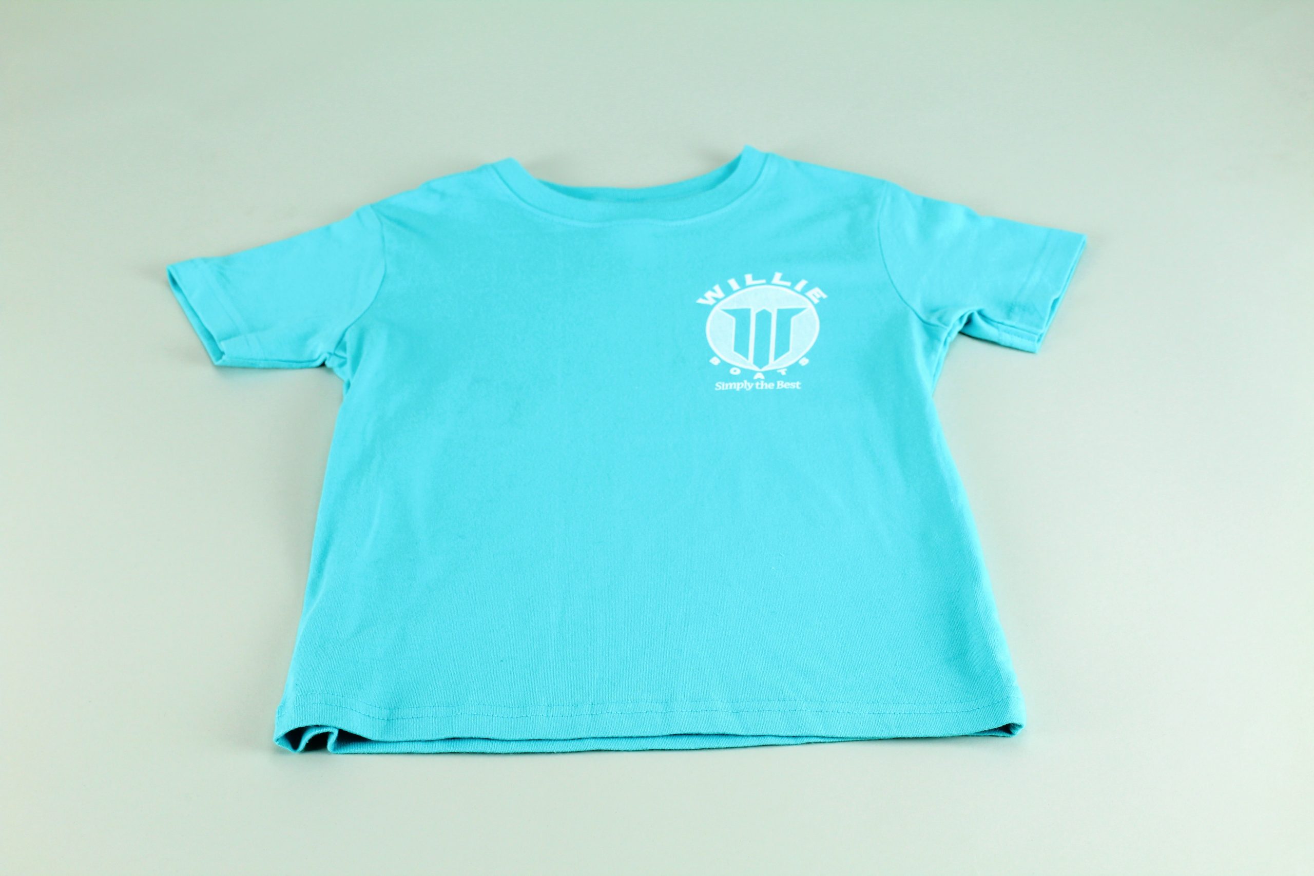 white t shirt 3t